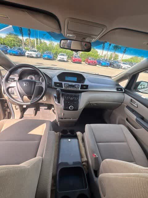 Used 2011 Honda Odyssey LX image 24