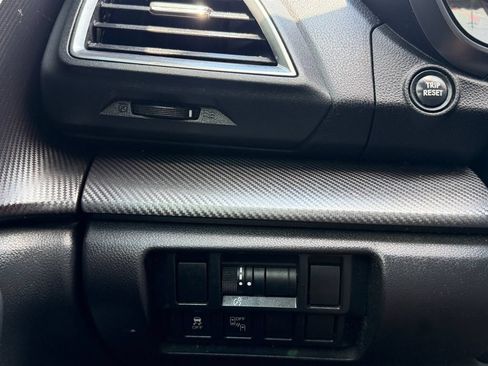 Used 2017 Subaru Impreza 2.0i Sport AWD/4WD image 21