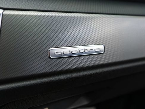 Used 2023 Audi Q3 2.0T Premium AWD/4WD image 26