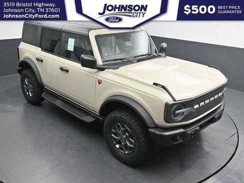 New 2025 Ford Bronco Badlands AWD/4WD image 15