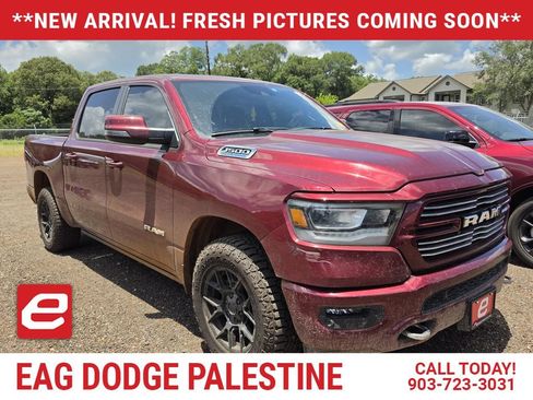 Used 2023 RAM 1500 Laramie AWD/4WD image 1