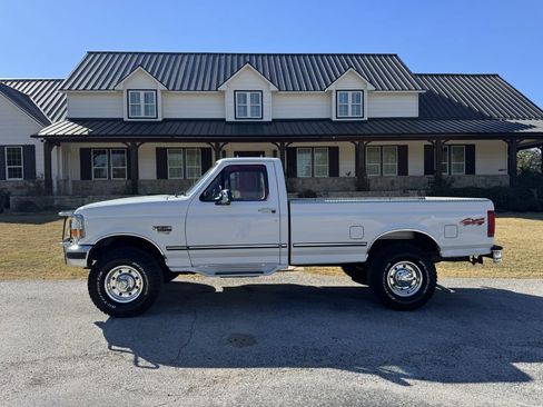 Used 1997 Ford F250 4x4 Regular Cab Heavy Duty image 1