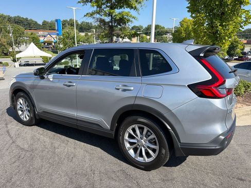 Used 2024 Honda CR-V EX-L image 8