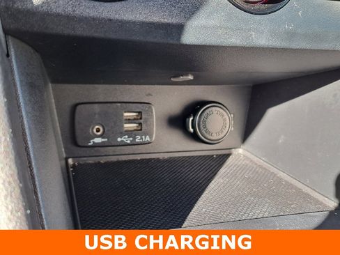 Used 2021 Subaru Crosstrek 2.0i Premium w/ Moonroof Package image 18