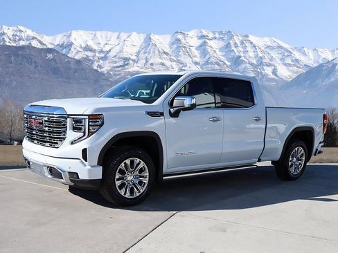 New 2026 GMC Sierra 1500 Denali w/ Technology Package AWD/4WD image 2
