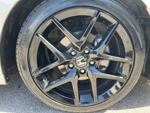 Used 2024 Honda Civic Sport image 10