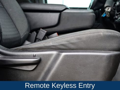 Used 2023 Chevrolet Silverado 2500 Custom w/ Custom Value Package image 16