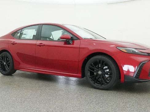 New 2026 Toyota Camry SE FWD image 28