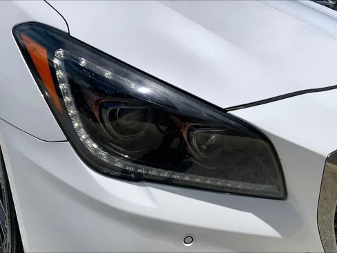 Used 2018 Genesis G80 3.3T Sport RWD image 31