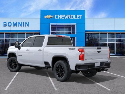 New 2026 Chevrolet Silverado 2500 LT w/ Trail Boss Package image 4