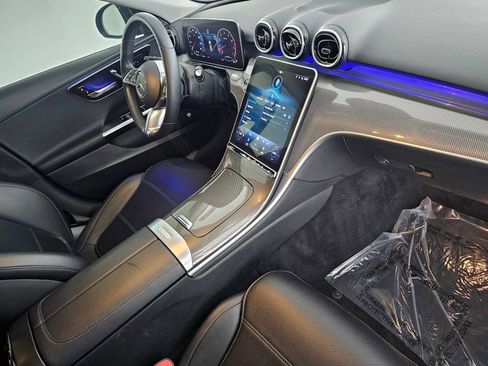 Used 2022 Mercedes-Benz C 300 Sedan image 11