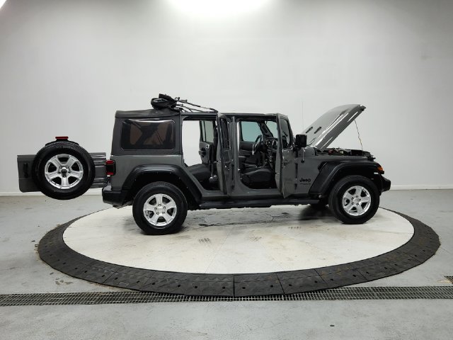 Used 2022 Jeep Wrangler Unlimited Sport AWD/4WD image 17