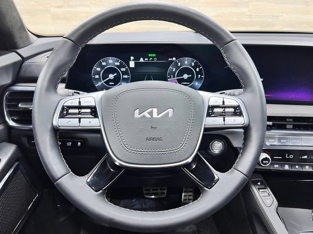 Used 2025 Kia Telluride SX Prestige X-Line AWD/4WD image 4