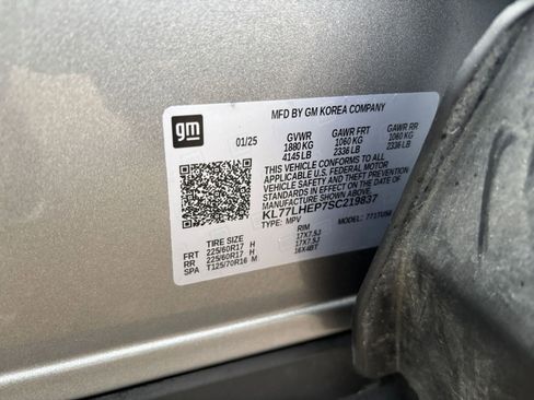 Used 2025 Chevrolet Trax LT image 27