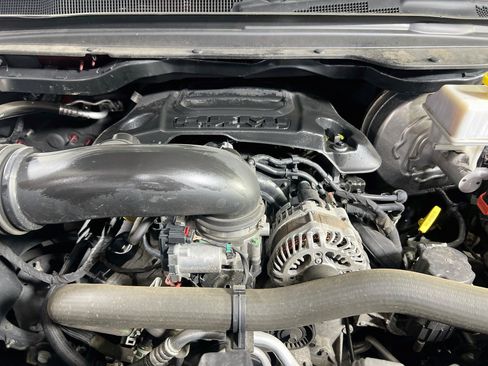 Used 2022 RAM 1500 Laramie w/ Sport Appearance Package AWD/4WD image 30