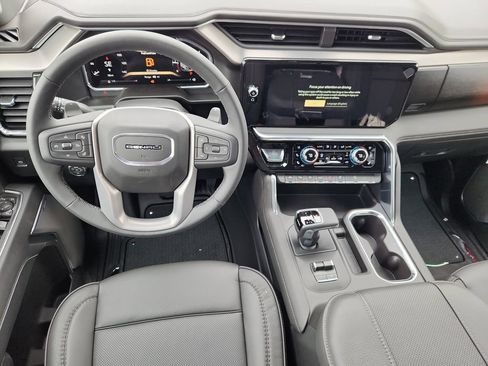 New 2026 GMC Sierra 1500 Denali w/ Denali Reserve Package AWD/4WD image 10