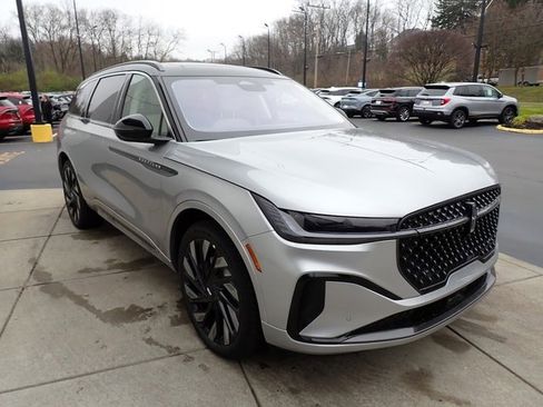 New 2026 Lincoln Nautilus Black Label w/ Jet Appearance Package image 8