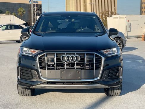 Certified 2023 Audi Q7 2.0T Premium Plus w/ Convenience Package AWD/4WD image 6