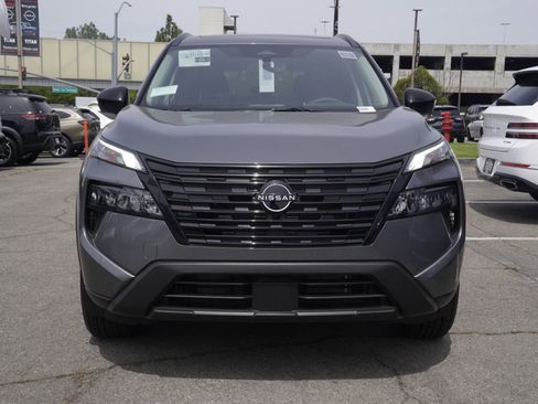 New 2026 Nissan Rogue SV FWD image 6