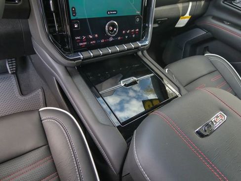 New 2026 GMC Yukon AT4 Ultimate image 21