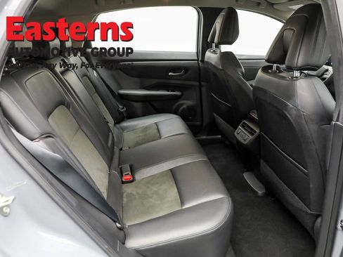 Used 2024 Nissan Ariya AWD image 23