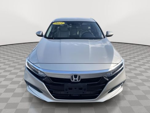 Used 2019 Honda Accord LX image 3
