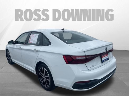 Used 2025 Volkswagen Jetta Sport FWD image 6