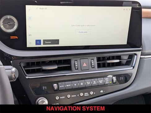 New 2025 Lexus ES 350 350 w/ Premium Package image 13