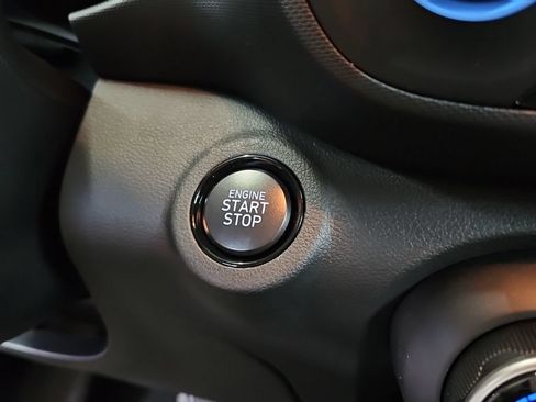 Used 2026 Hyundai Venue SEL FWD image 15