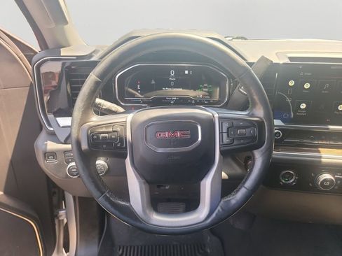 Used 2022 GMC Sierra 1500 Elevation AWD/4WD image 17