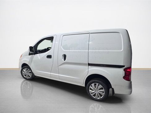 Used 2015 Nissan NV200 SV w/ Technology Package image 7