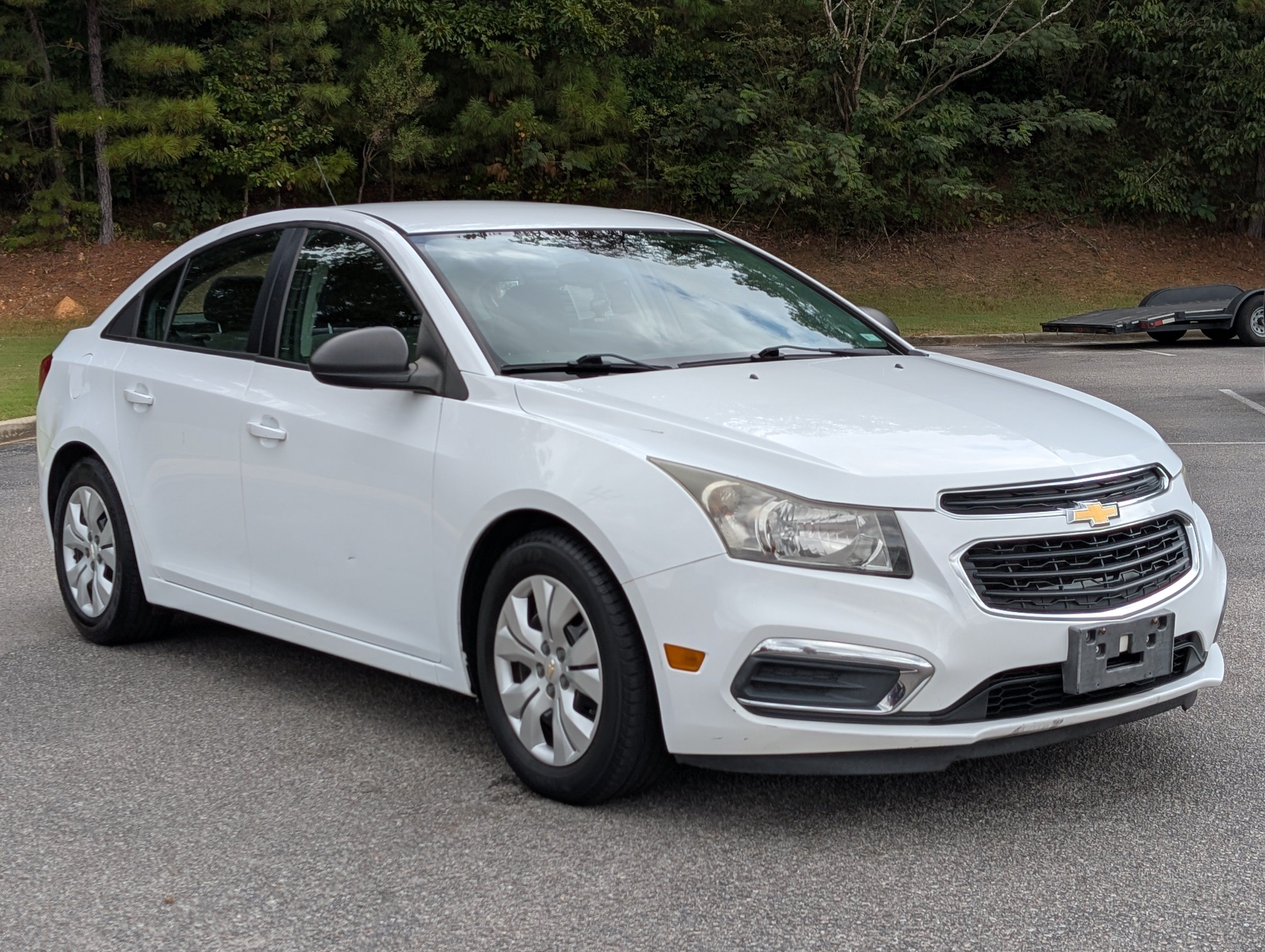 Used 2015 Chevrolet Cruze LS FWD image 11