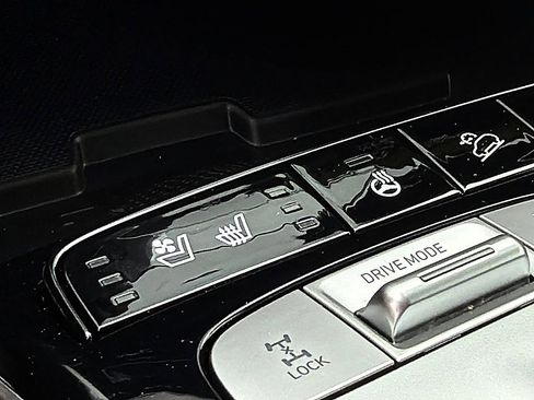Certified 2023 Hyundai Tucson Limited AWD/4WD image 15