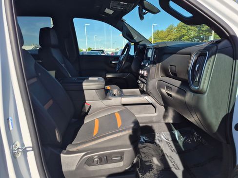 Used 2021 GMC Sierra 1500 AT4 AWD/4WD image 31