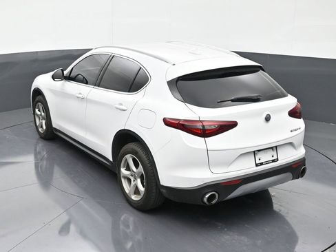 Used 2020 Alfa Romeo Stelvio RWD image 14