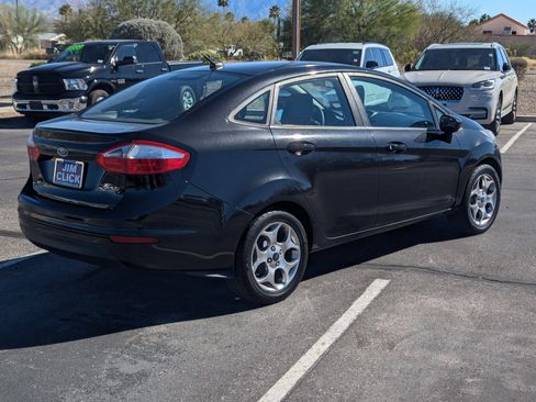 Used 2014 Ford Fiesta S image 2