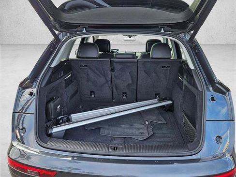 Used 2020 Audi Q5 2.0T Premium Plus w/ Premium Plus Package image 6