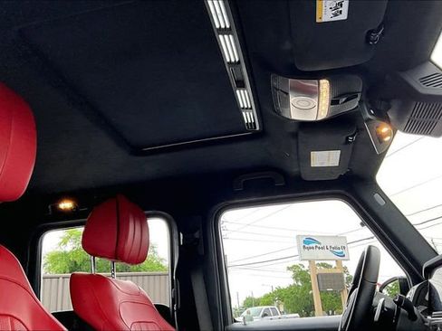 Used 2023 Mercedes-Benz G 550 image 25