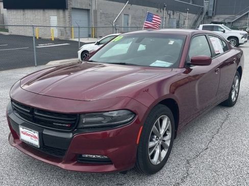 Used 2020 Dodge Charger SXT w/ Navigation & Travel Group AWD/4WD image 4