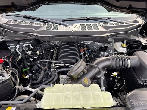 Used 2025 Ford F150 XL w/ Equipment Group 103A High image 23