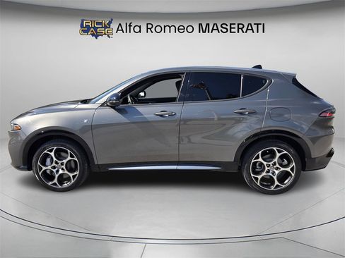 Used 2024 Alfa Romeo Tonale Ti image 3