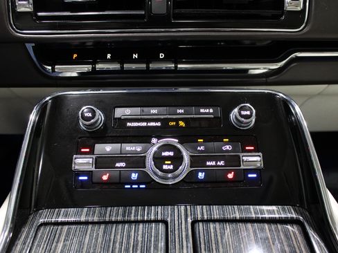 Used 2023 Lincoln Navigator Black Label AWD/4WD image 14