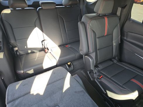 New 2026 Chevrolet Traverse RS w/ LPO, Floor Liner Package image 14