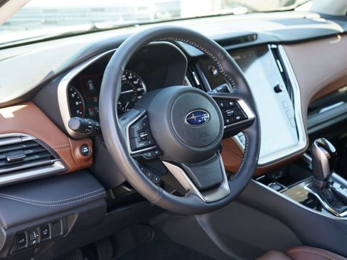Used 2020 Subaru Outback Touring XT AWD/4WD image 15