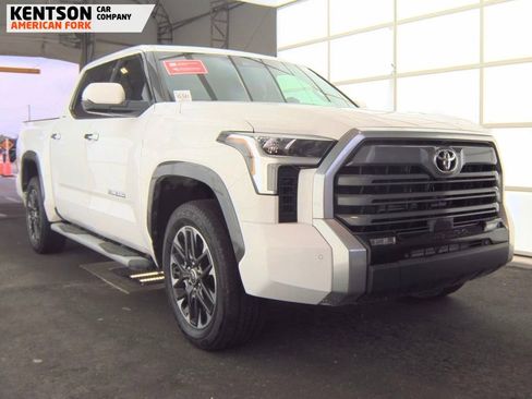 Used 2023 Toyota Tundra Limited w/ Power Package image 4