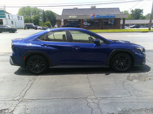 Used 2024 Subaru WRX Premium AWD/4WD image 6