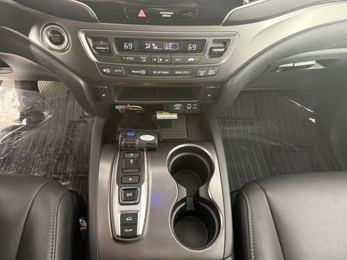 Used 2022 Honda Pilot Special Edition image 23