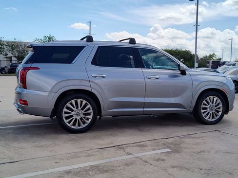 Used 2020 Hyundai Palisade Limited FWD image 12