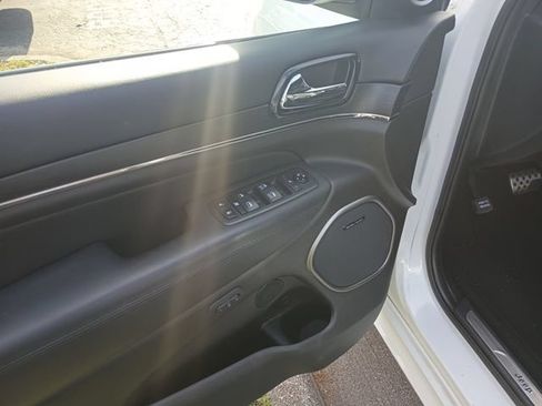 Certified 2020 Jeep Grand Cherokee High Altitude AWD/4WD image 13