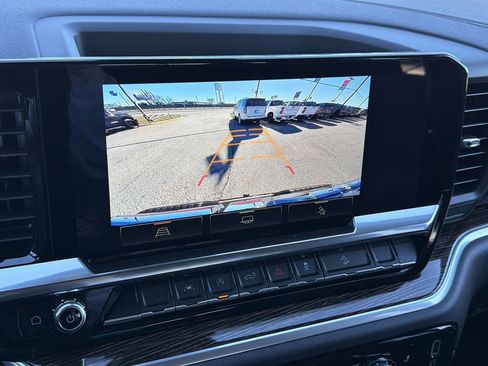 New 2026 GMC Sierra 1500 Elevation image 5